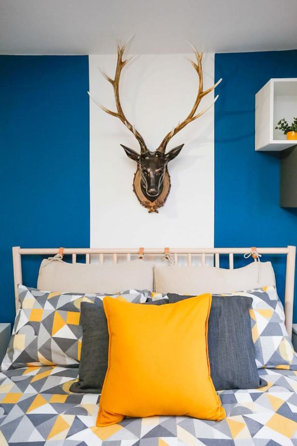 Funky City Apartment - Secure Parking - Wifi - Sleeps 6 - No Parties Belfast Zewnętrze zdjęcie